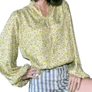 Cupcakes and Cashmere Blouse Lime Pink Floral Peasant XS Boho-chic Cottagecore